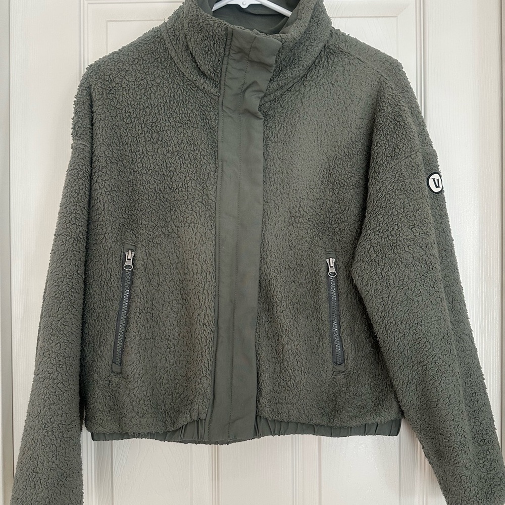 Vuori Sherpa Fleece Jacket Small